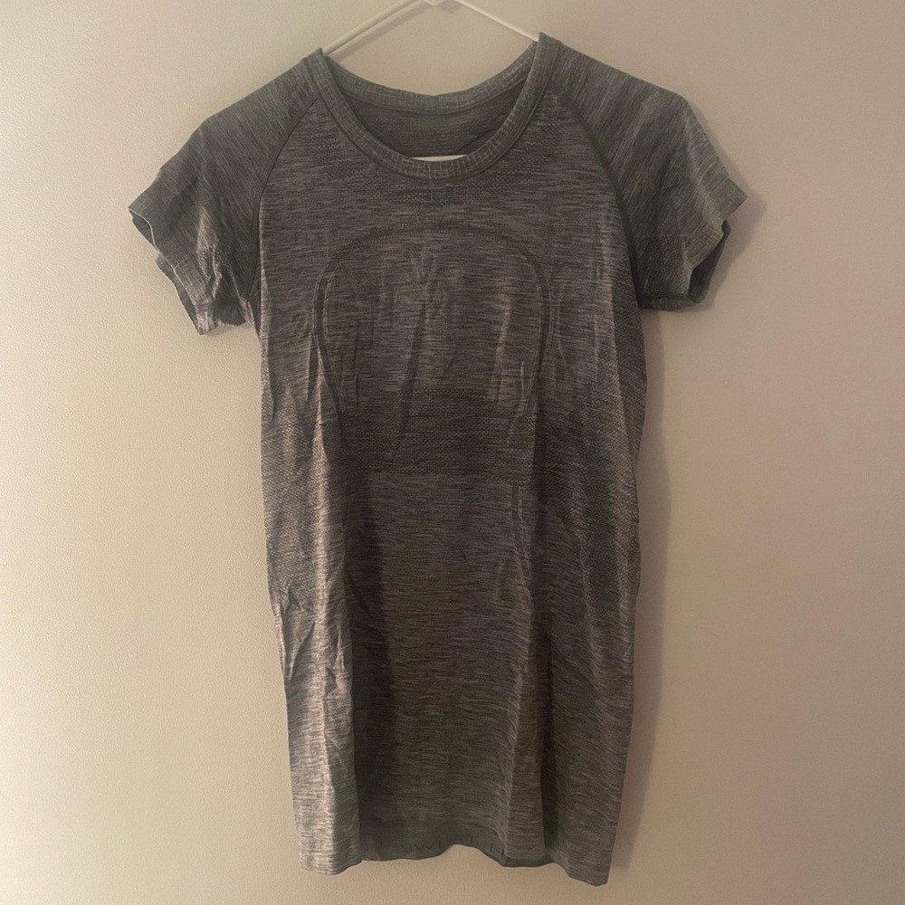Lululemon Swiftly Tech